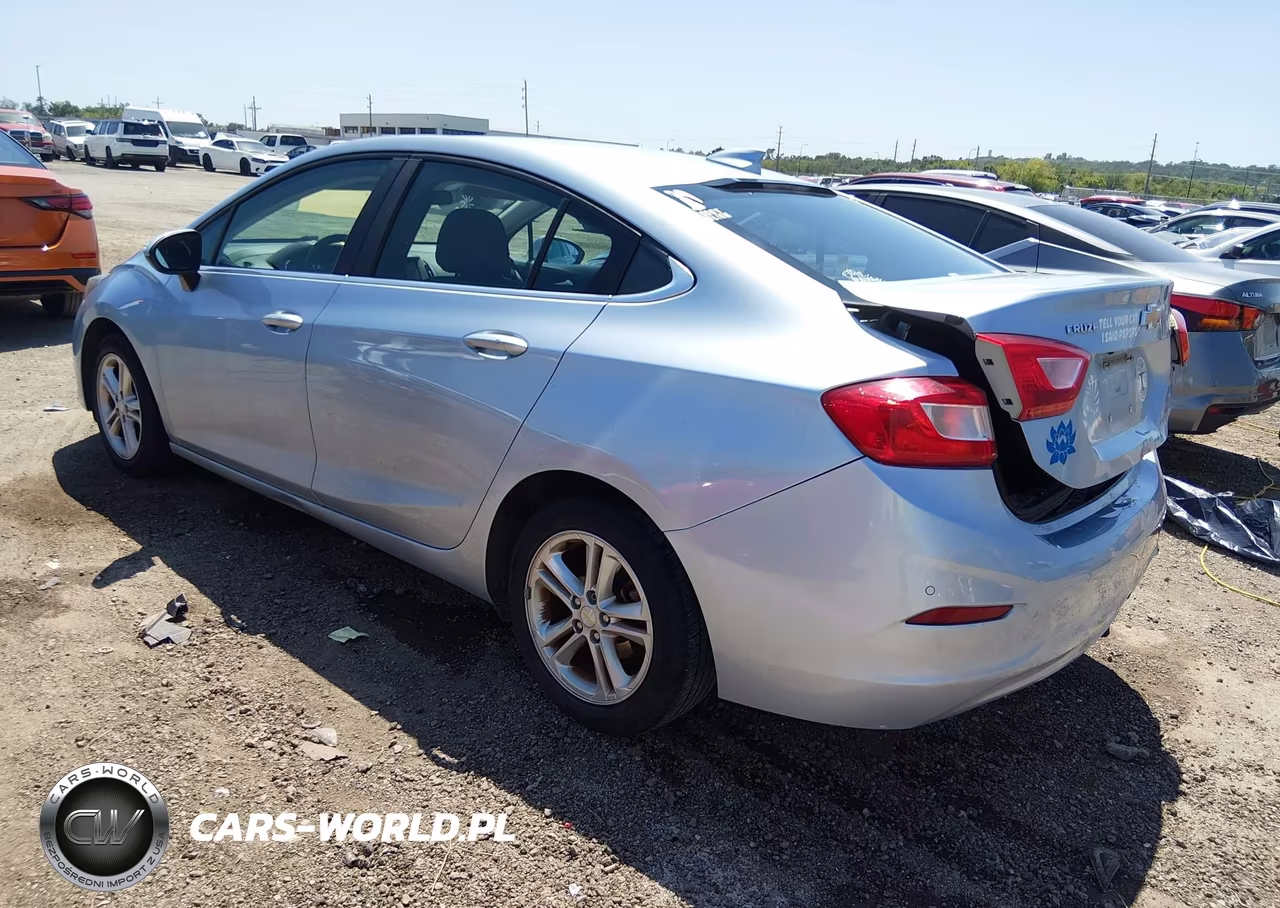 2017 Chevrolet Cruze Lt Auto VIN:1G1BE5SM2H7153014 - 3