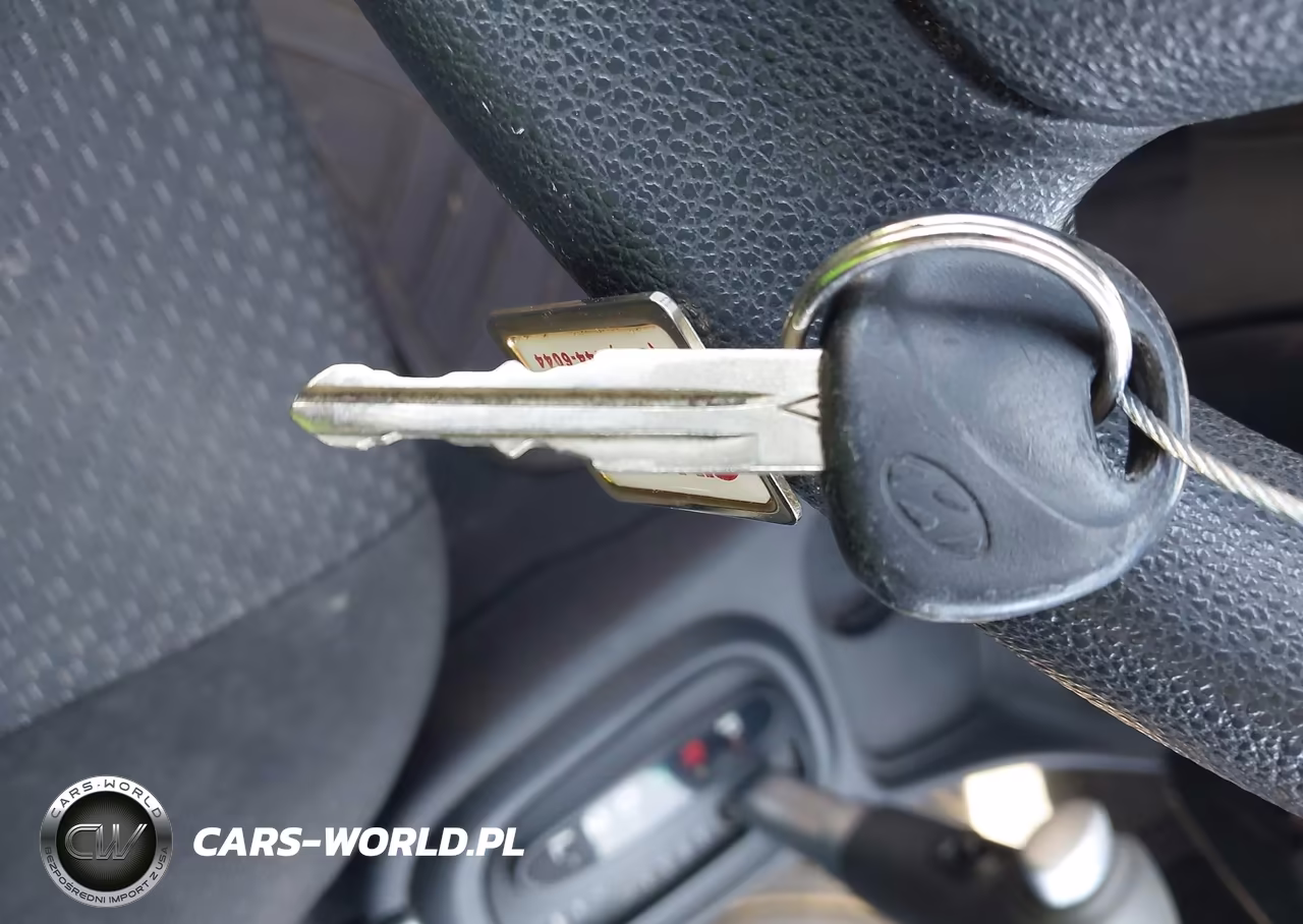 2007 Hyundai Accent Gs VIN:KMHCM36C77U036352 - 11