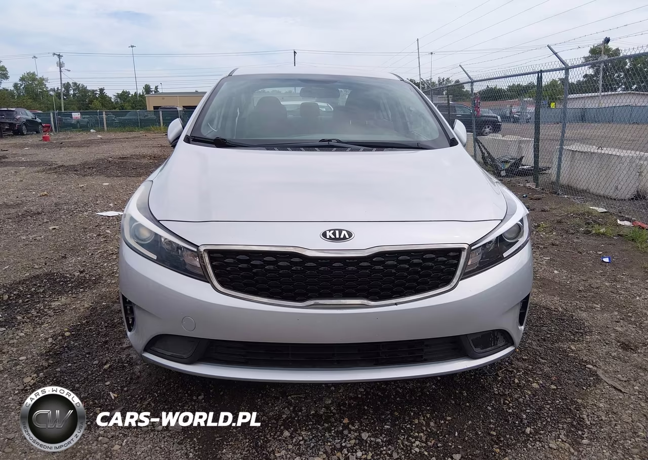 2017 Kia Forte Lx VIN:3KPFL4A72HE076732 - 12