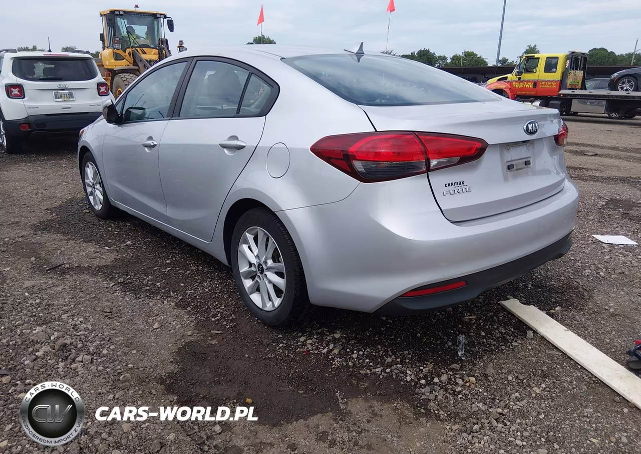 2017 Kia Forte Lx VIN:3KPFL4A72HE076732 - 3