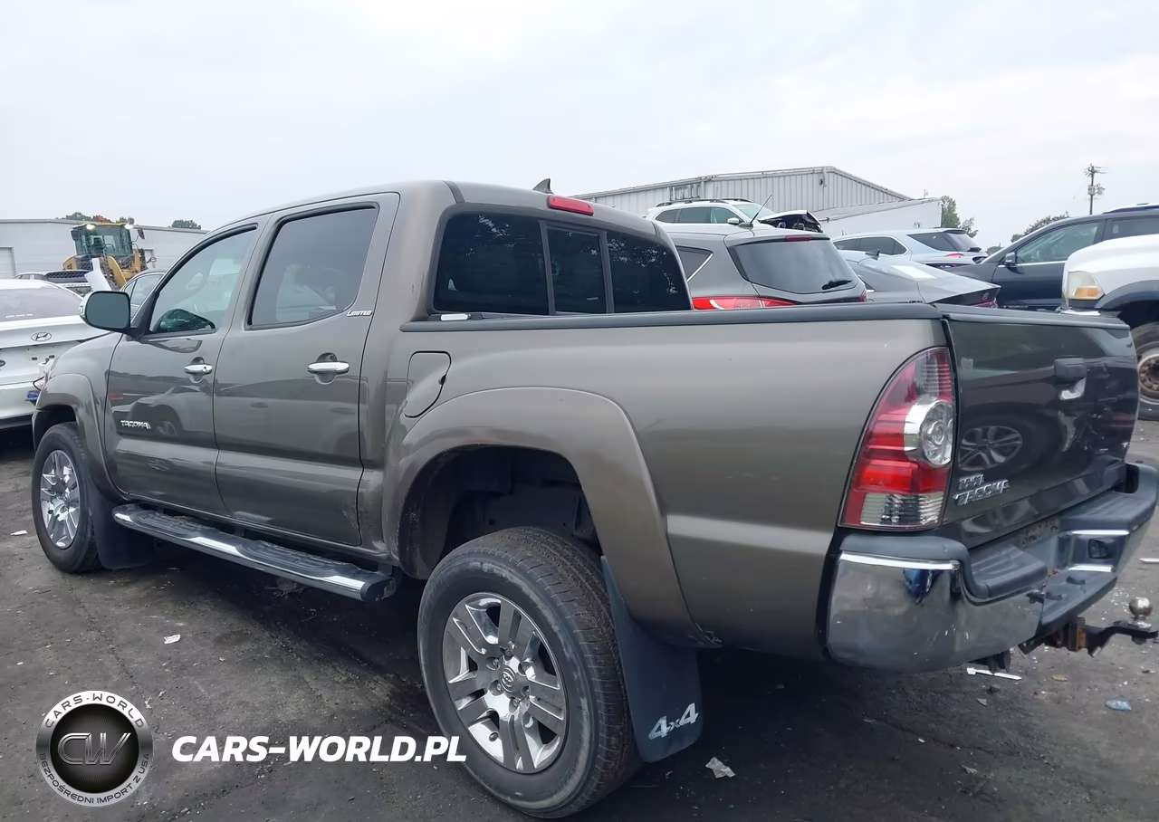 2013 Toyota Tacoma Base V6 VIN:5TFLU4EN9DX053855 - 14