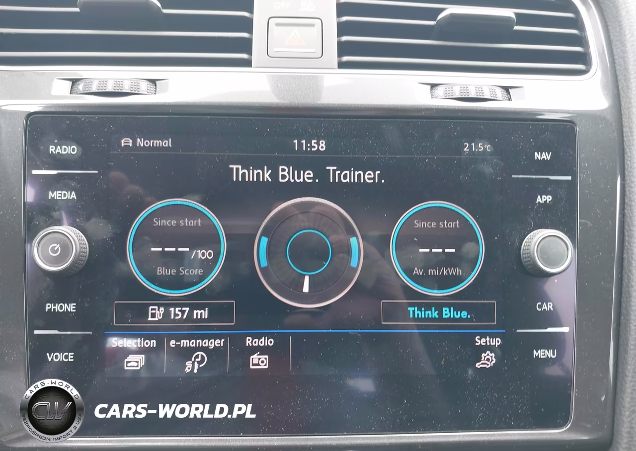 2017 Volkswagen E-Golf Sel Premium VIN:WVWPR7AU2HW950495 - 18