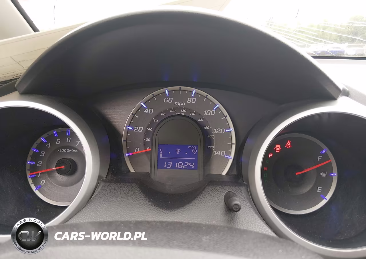 2013 Honda Fit VIN:JHMGE8H35DC021670 - 7