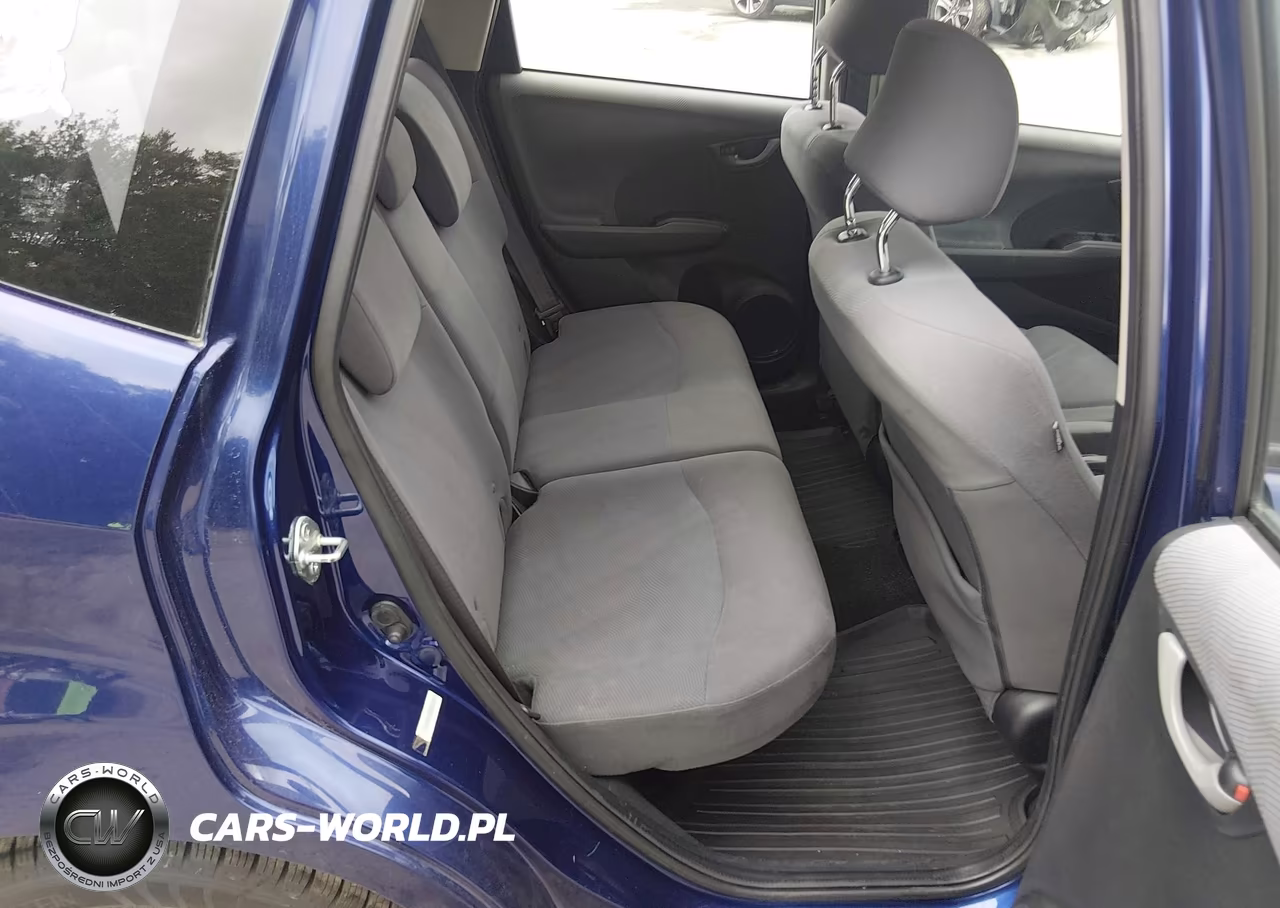2013 Honda Fit VIN:JHMGE8H35DC021670 - 8