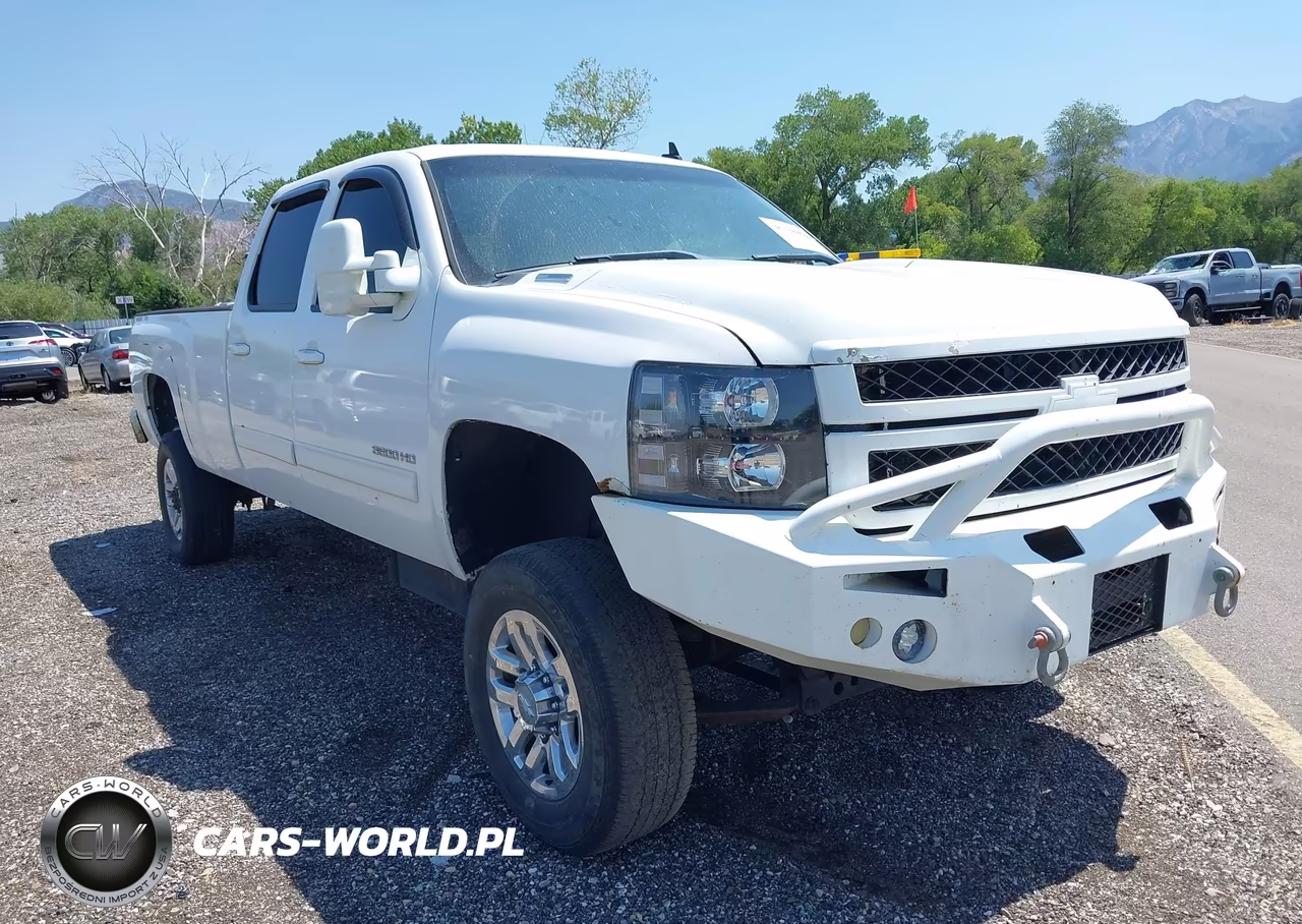 2012 Chevrolet Silverado 3500Hd Lt – zdjęcie 1 z 15