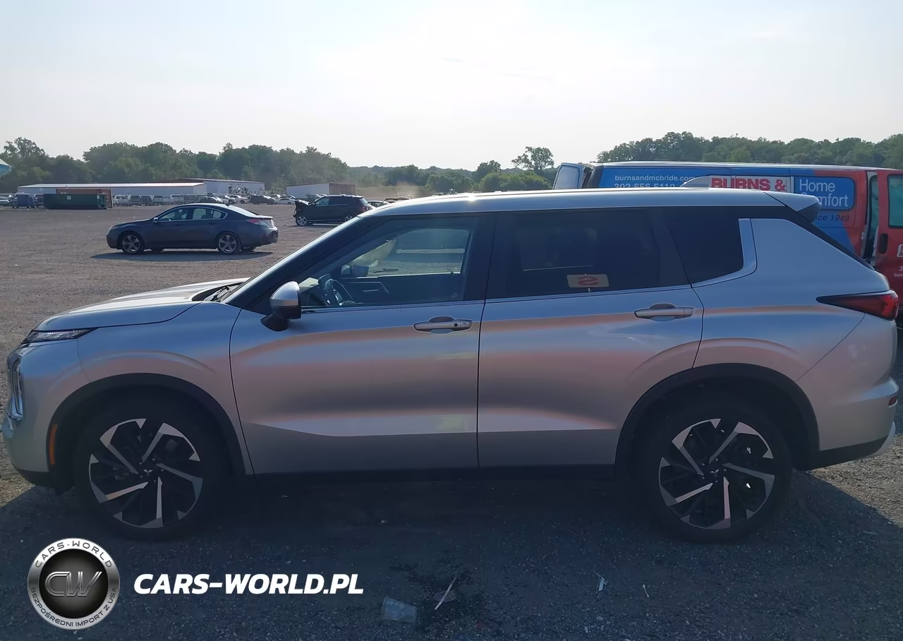2024 Mitsubishi Outlander VIN:JA4J4VA86RZ049068 - 14