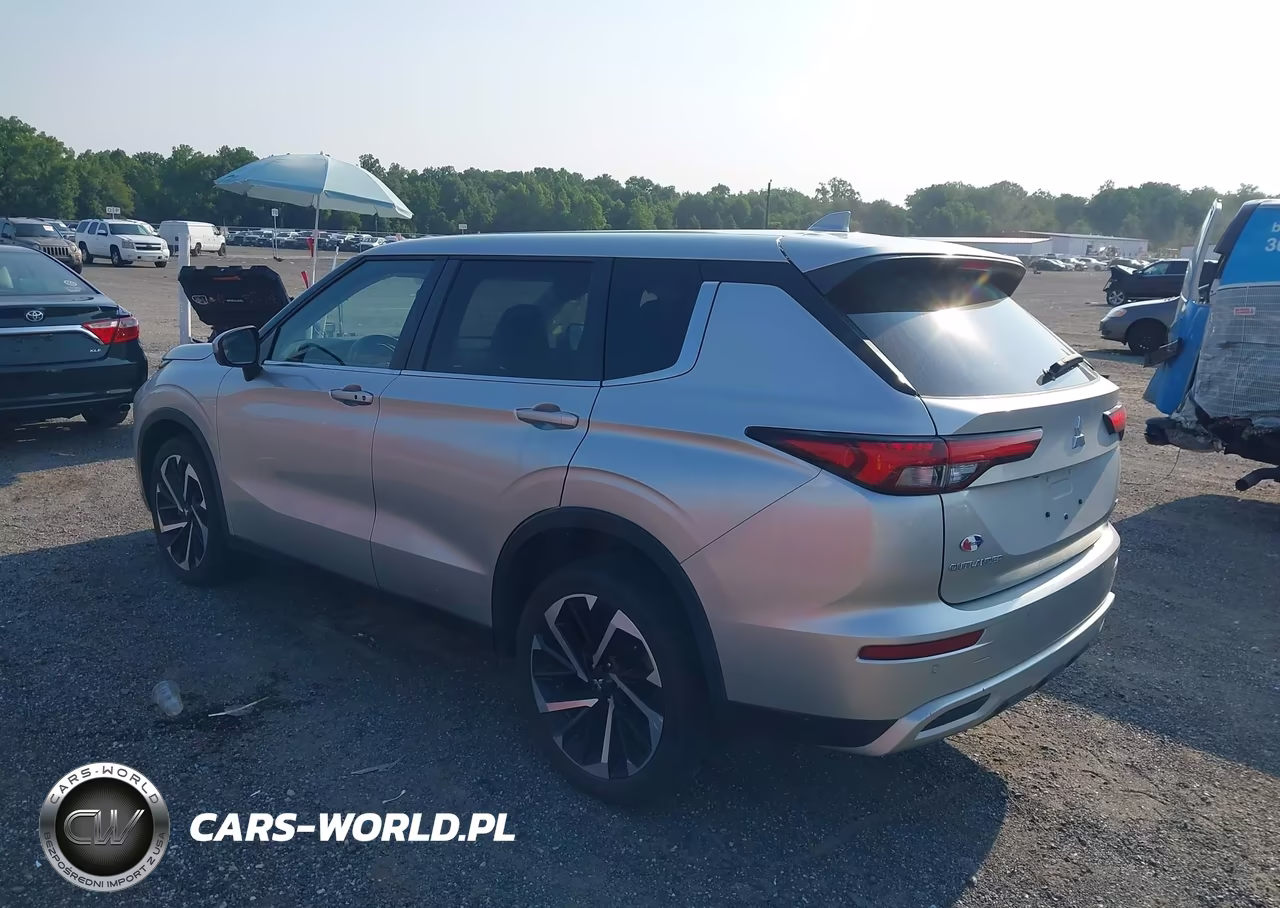 2024 Mitsubishi Outlander VIN:JA4J4VA86RZ049068 - 3