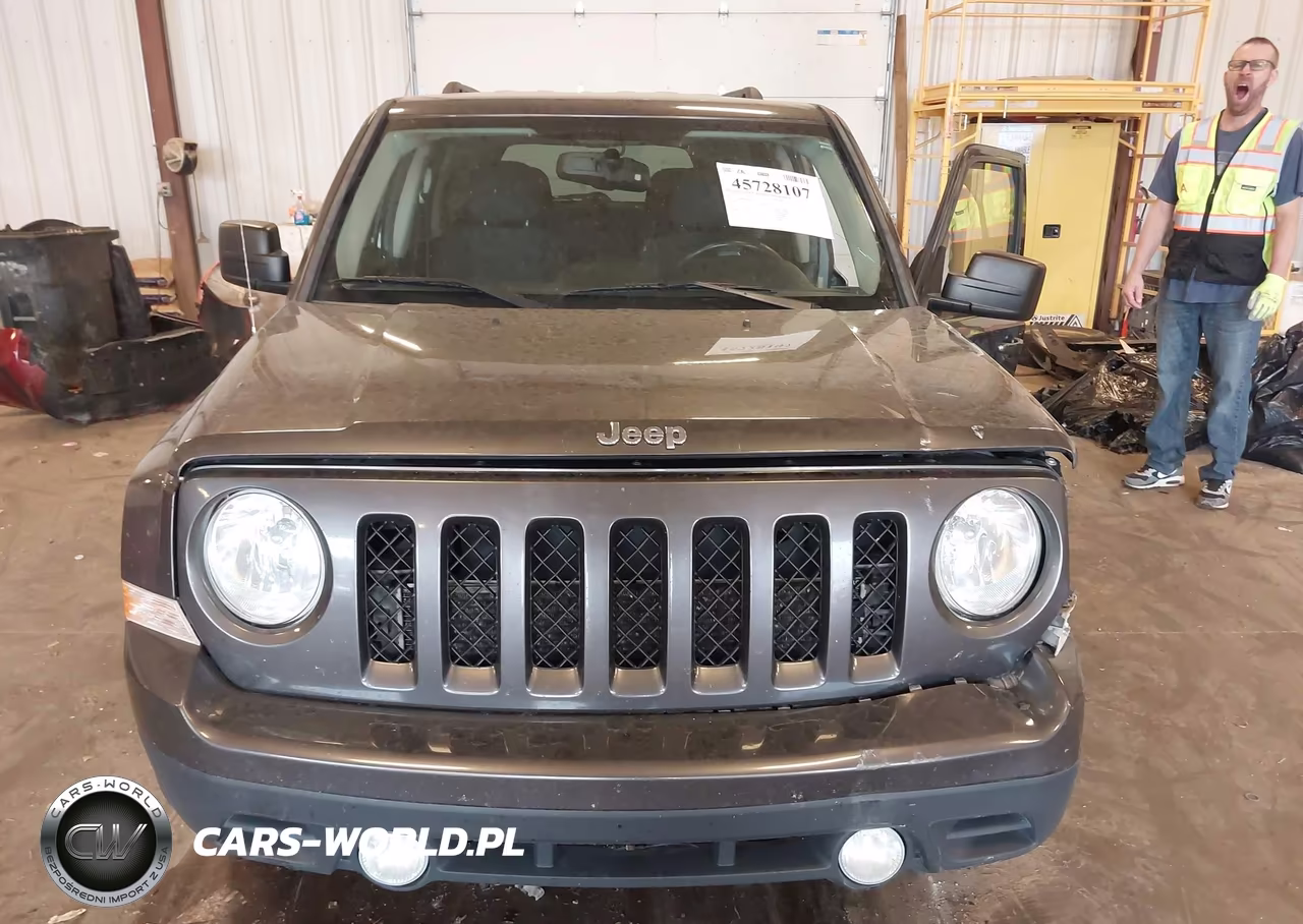 2015 Jeep Patriot Latitude VIN:1C4NJRFB4FD184070 - 11