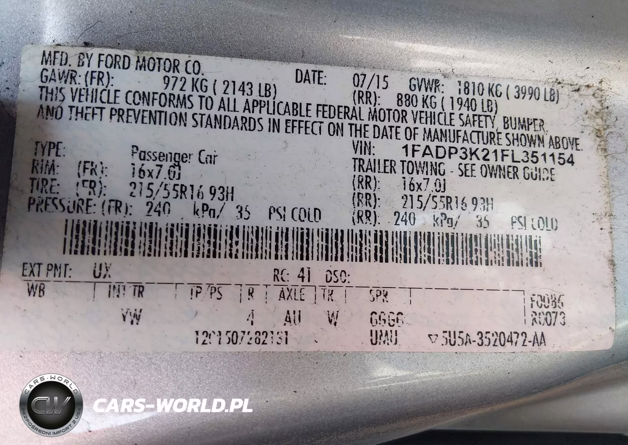 2015 Ford Focus Se VIN:1FADP3K21FL351154 - 9