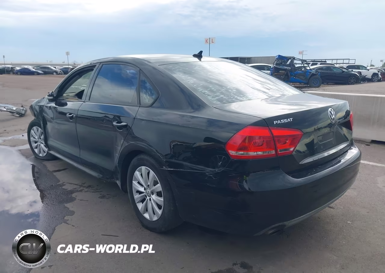 2013 Volkswagen Passat 2.5L Wolfsburg Edition VIN:1VWAP7A34DC142323 - 3