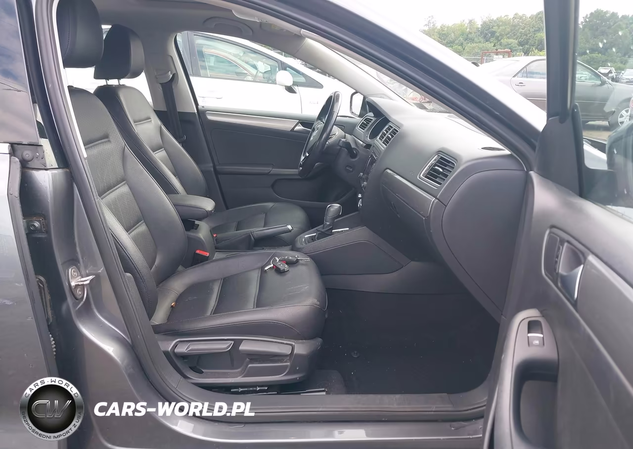 2015 Volkswagen Jetta 1.8T Se VIN:3VWD17AJ8FM249129 - 5