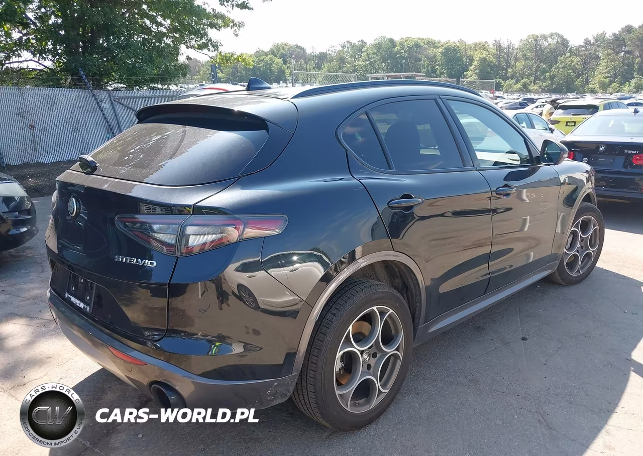 2024 Alfa Romeo Stelvio Ti Awd VIN:ZASPAKBN4R7D75174 - 4