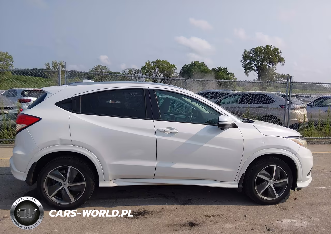 2019 Honda Hr-V Touring VIN:3CZRU6H91KM700573 - 14
