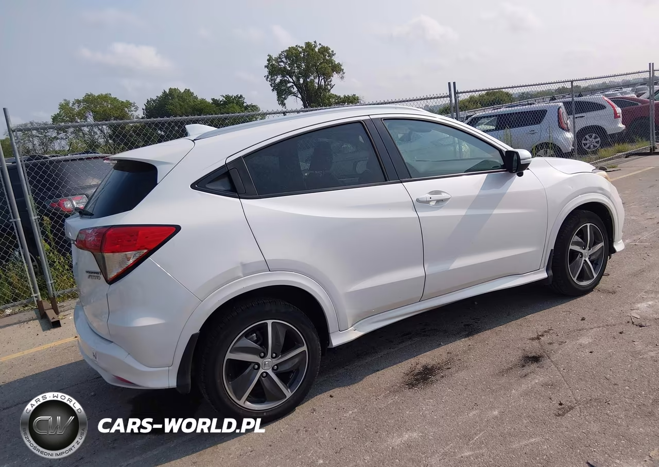 2019 Honda Hr-V Touring VIN:3CZRU6H91KM700573 - 4