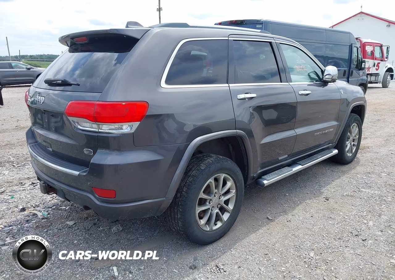2015 Jeep Grand Cherokee Overland VIN:1C4RJFCGXFC740954 - 4