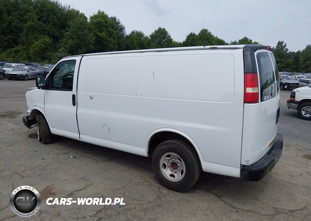 2012 Chevrolet Express 2500 Work Van VIN:1GCWGFCA7C1197387 - 3