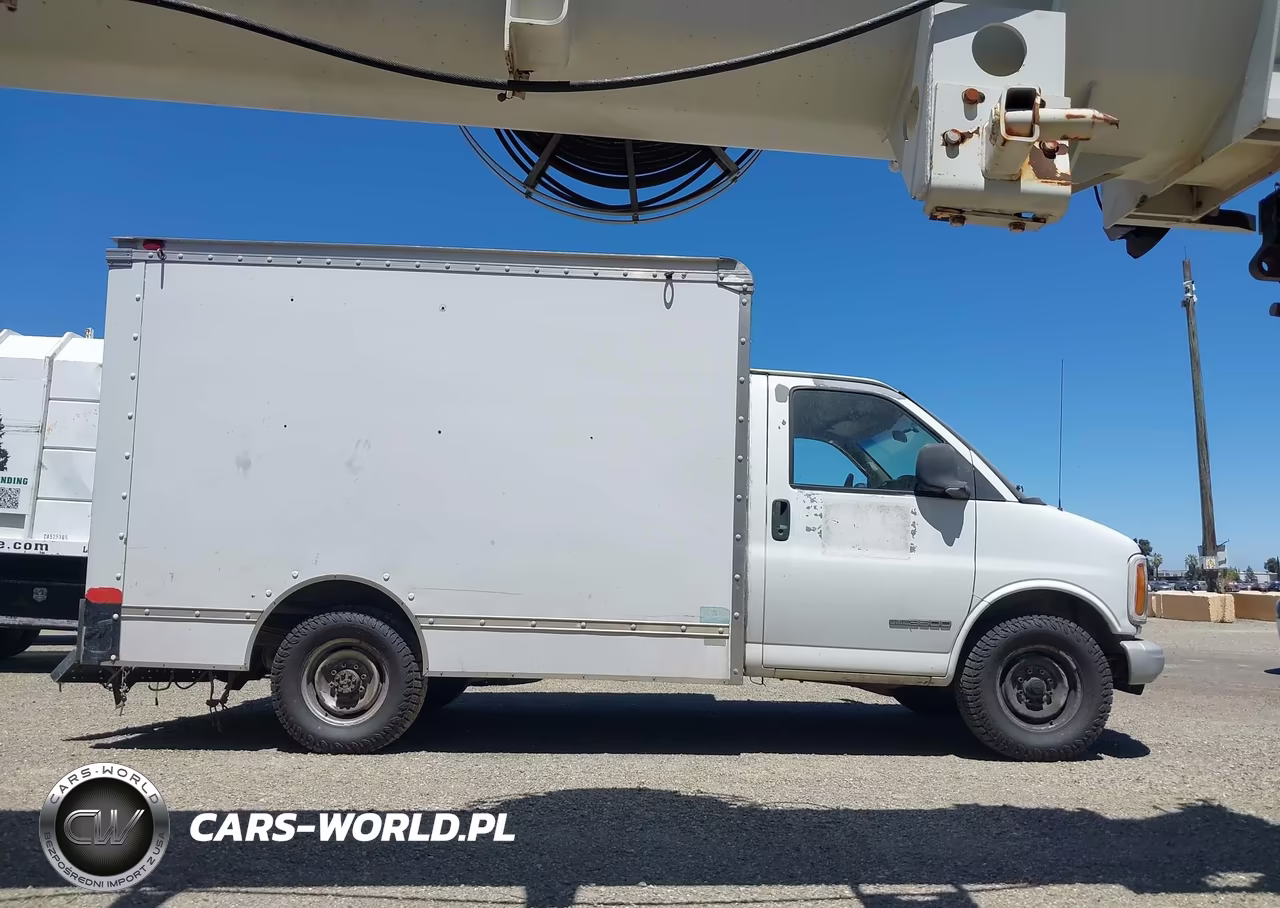 2000 GMC Savana Special VIN:1GDHG31R1Y1236798 - 12