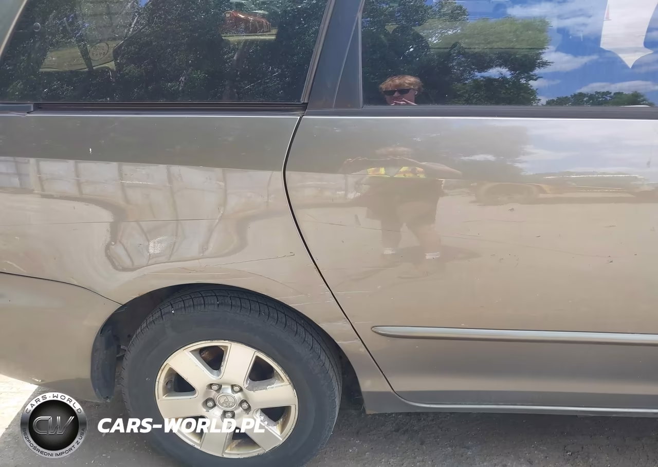 2005 Toyota Sienna Le VIN:5TDZA23C35S285321 - 6