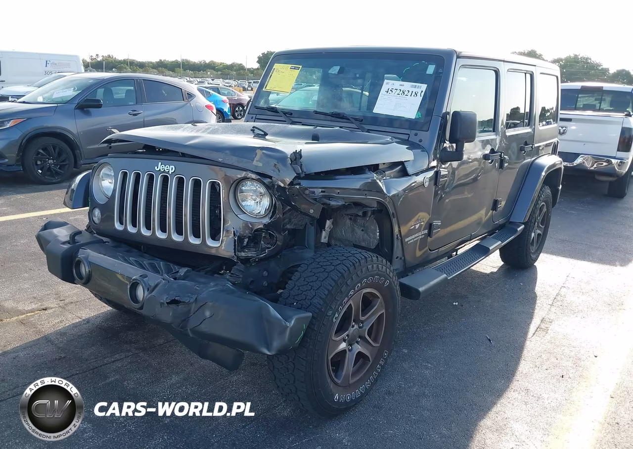 2016 Jeep Wrangler Unlimited Sahara VIN:1C4BJWEG9GL303589 - 6
