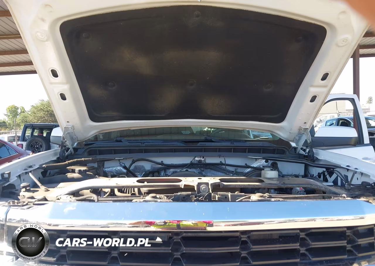 2018 Chevrolet Silverado 1500 1Lt VIN:3GCPCREC0JG328853 - 10