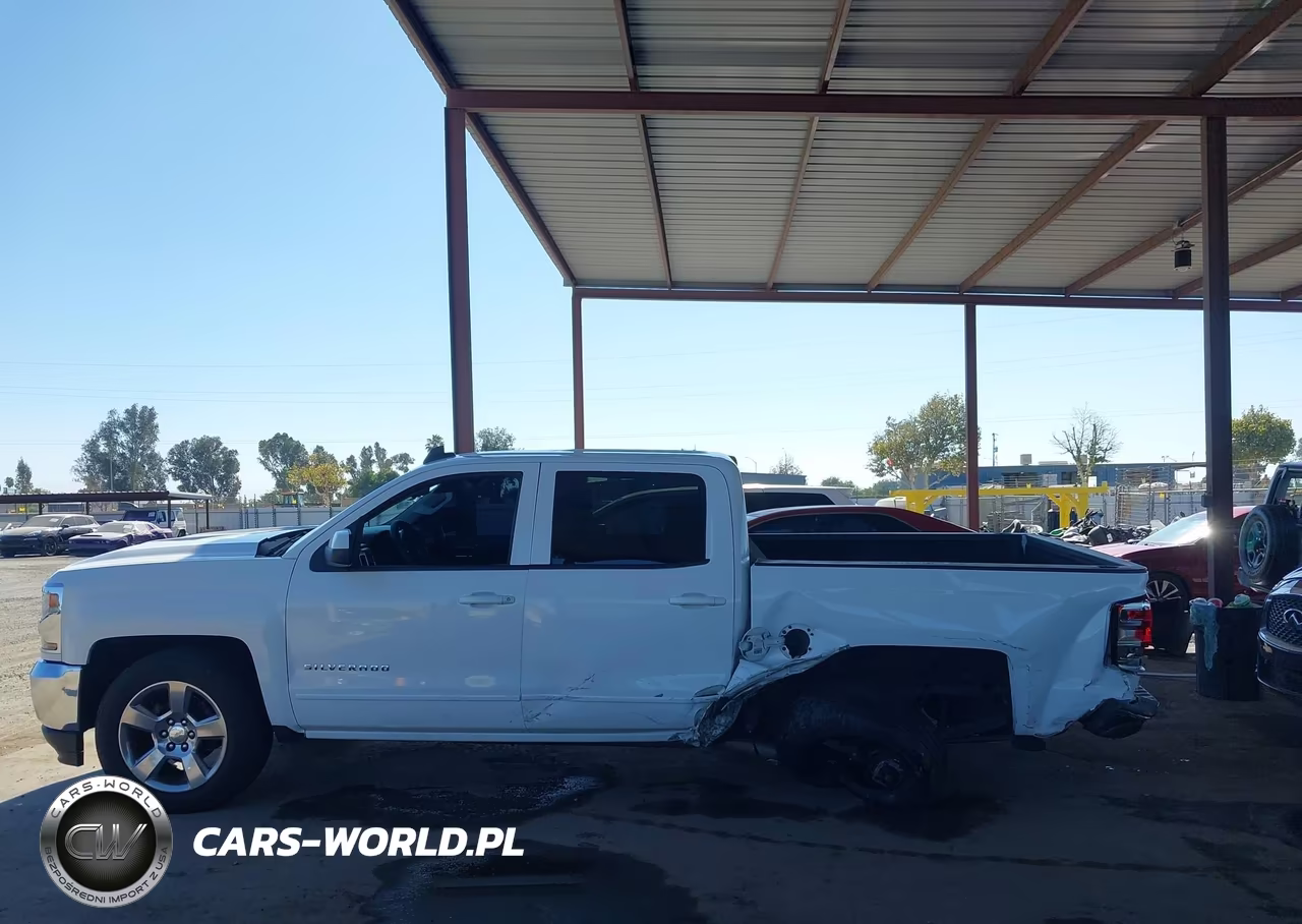 2018 Chevrolet Silverado 1500 1Lt VIN:3GCPCREC0JG328853 - 14