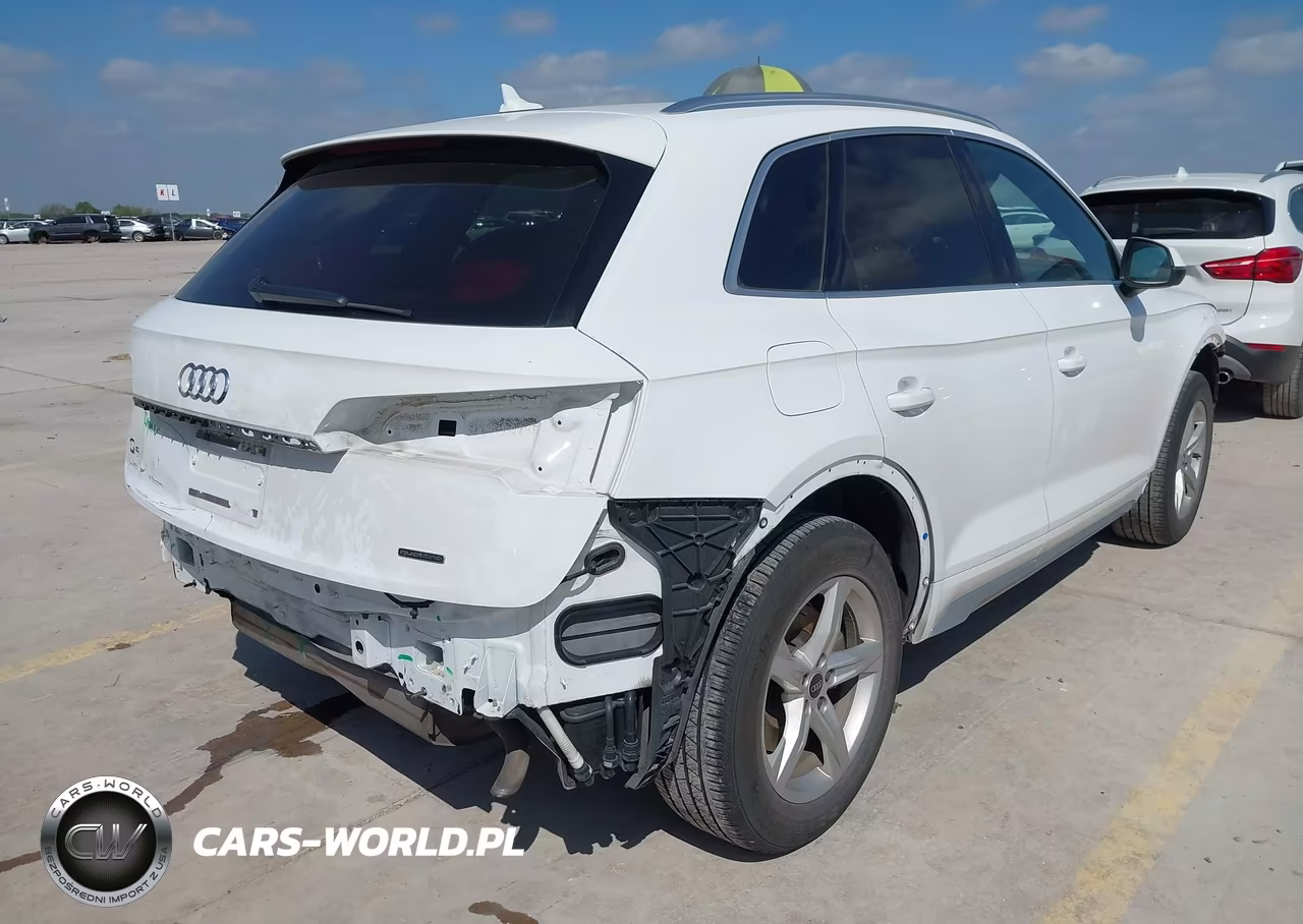 2021 Audi Q5 Premium 45 Tfsi Quattro S Tronic VIN:WA1AAAFY9M2093304 - 4