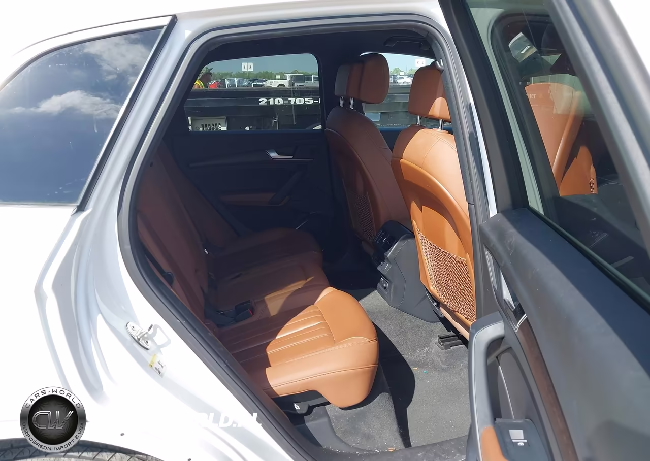 2021 Audi Q5 Premium 45 Tfsi Quattro S Tronic VIN:WA1AAAFY9M2093304 - 8