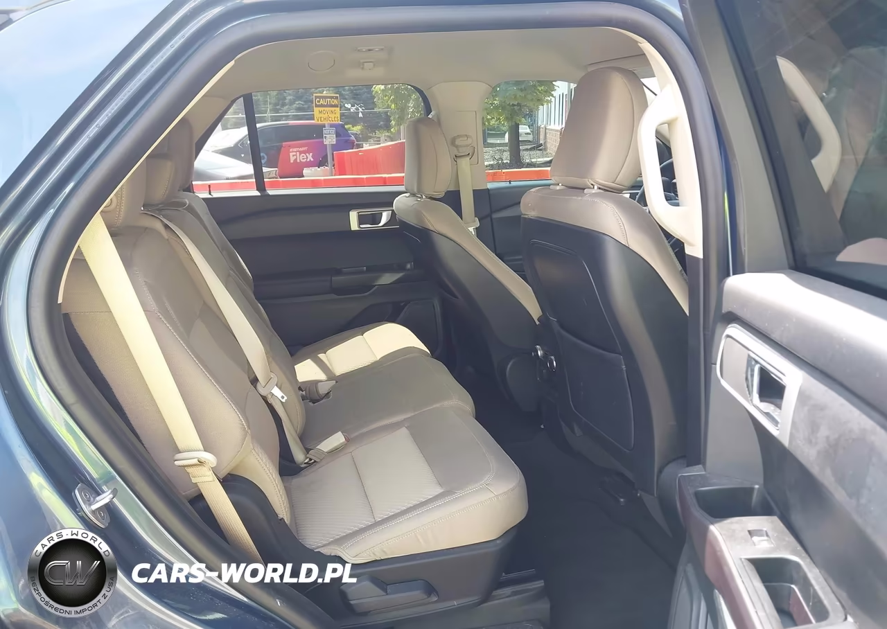 2020 Ford Explorer VIN:1FMSK8BH7LGB24083 - 8