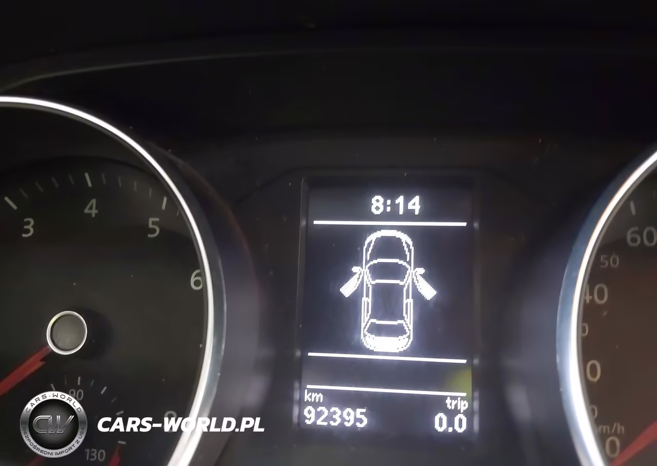 2017 Volkswagen Passat 1.8T S VIN:1VWAT7A37HC086251 - 16