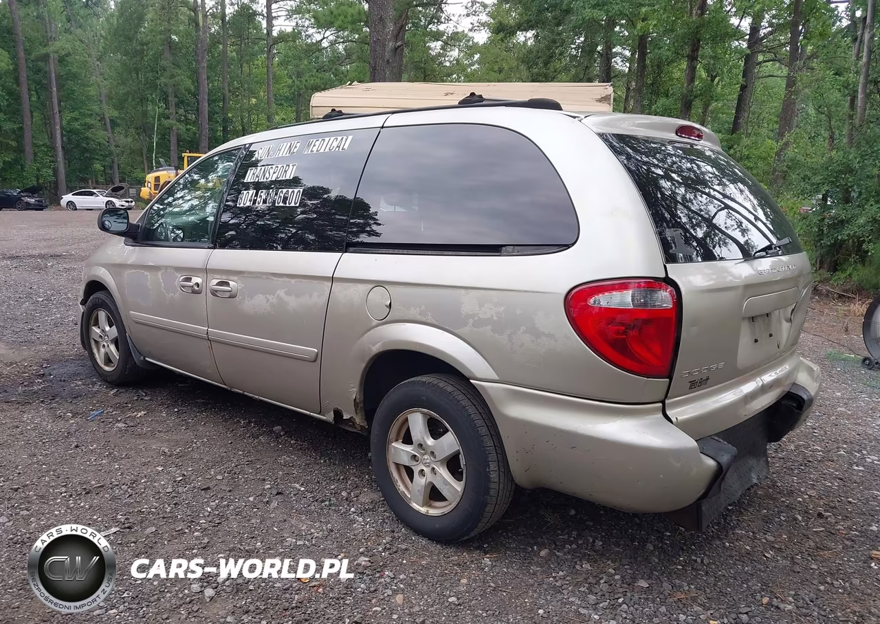 2005 Dodge Grand Caravan Sxt VIN:2D4GP44L55R484804 - 3