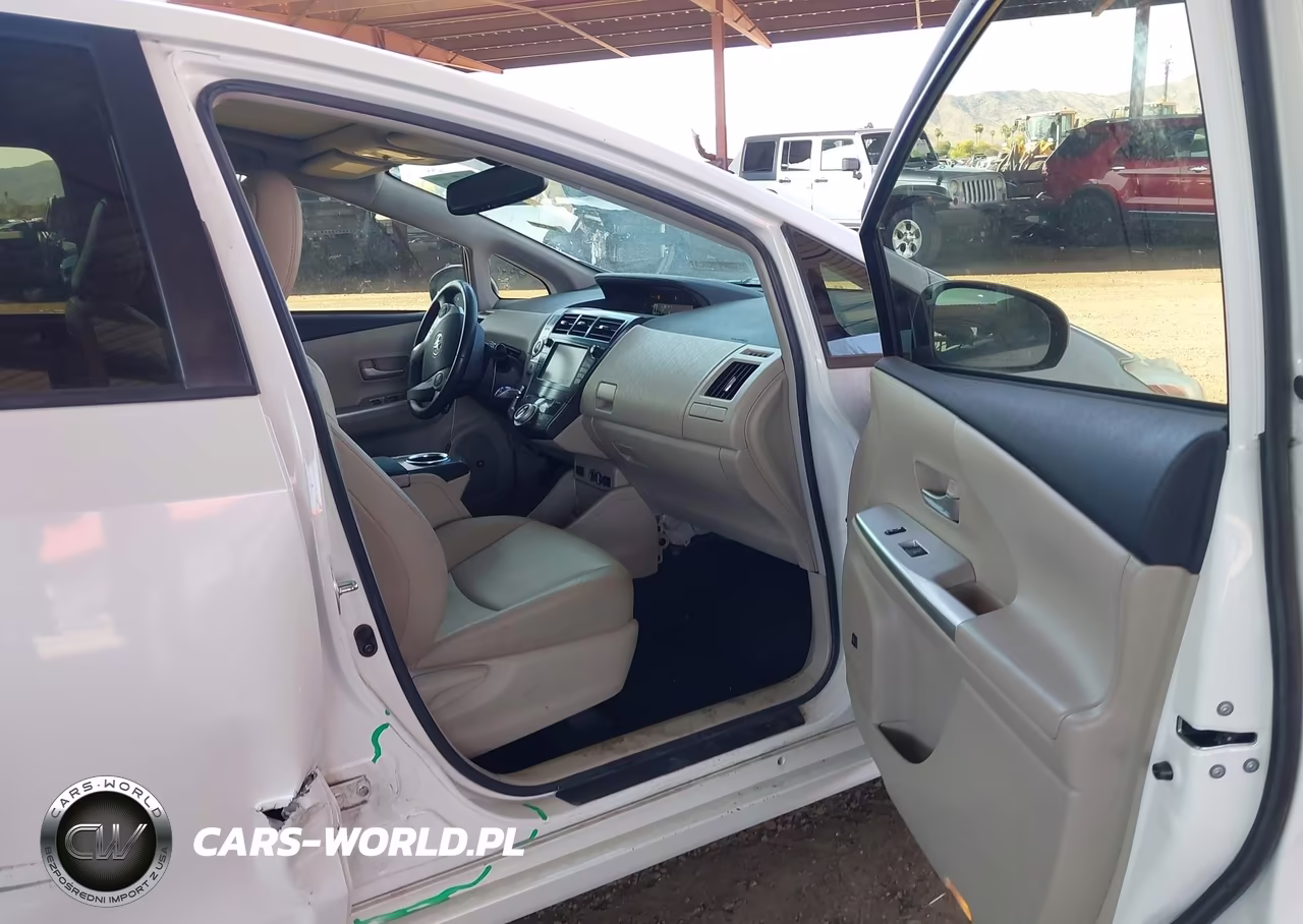 2013 Toyota Prius V Five VIN:JTDZN3EU2D3234988 - 5