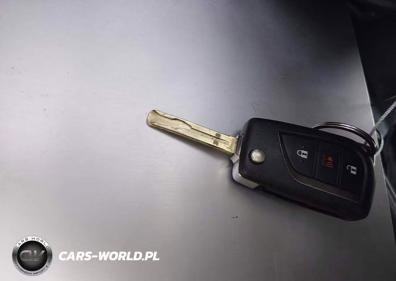 2021 Toyota C-Hr Le VIN:NMTKHMBX6MR139313 - 11