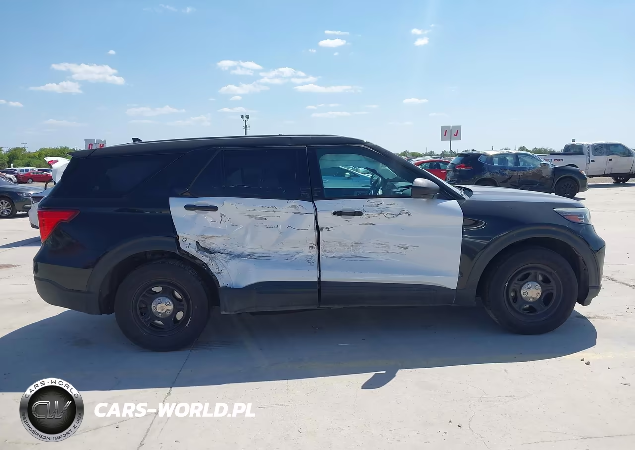 2021 Ford Police Interceptor Utility VIN:1FM5K8AB7MGB04718 - 12