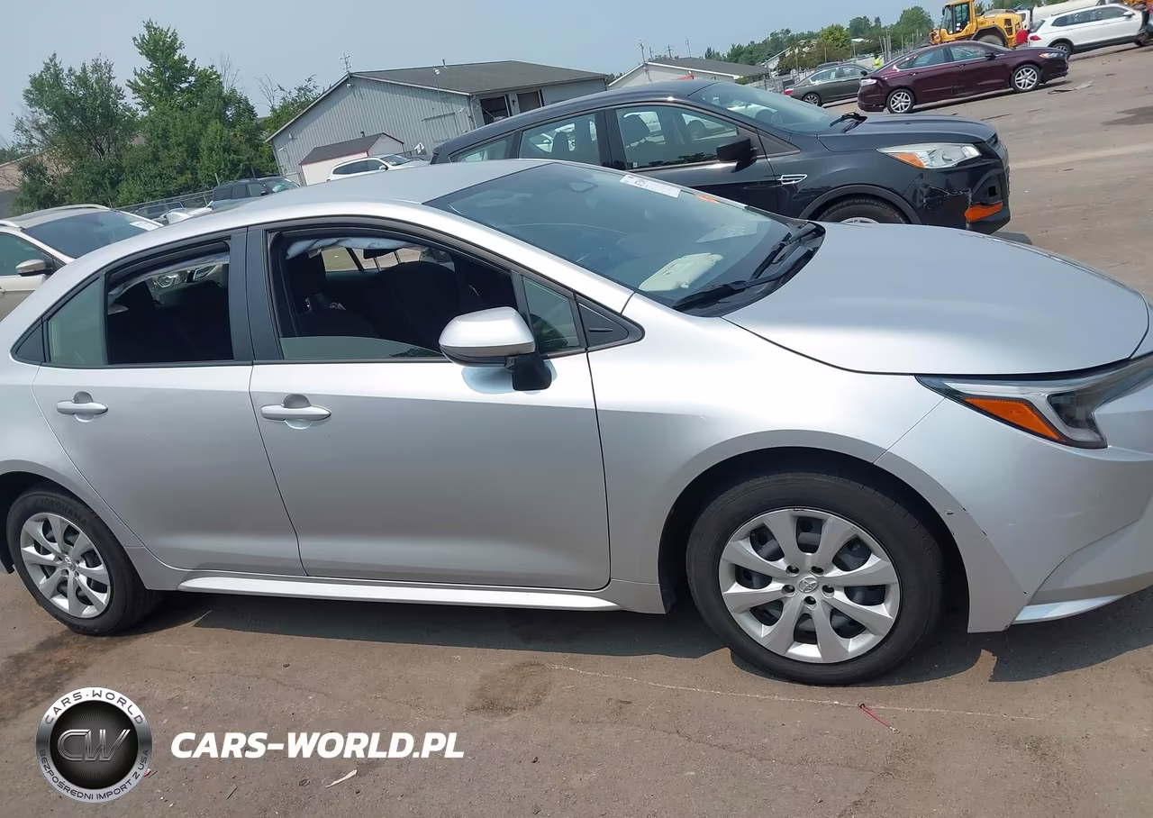 2025 Toyota Corolla Hybrid Le VIN:JTDBCMFE0S3099205 - 13