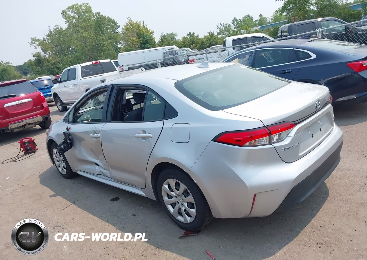 2025 Toyota Corolla Hybrid Le VIN:JTDBCMFE0S3099205 - 3