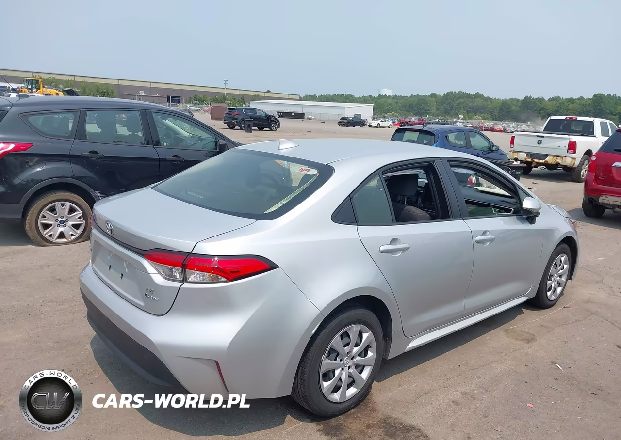 2025 Toyota Corolla Hybrid Le VIN:JTDBCMFE0S3099205 - 4