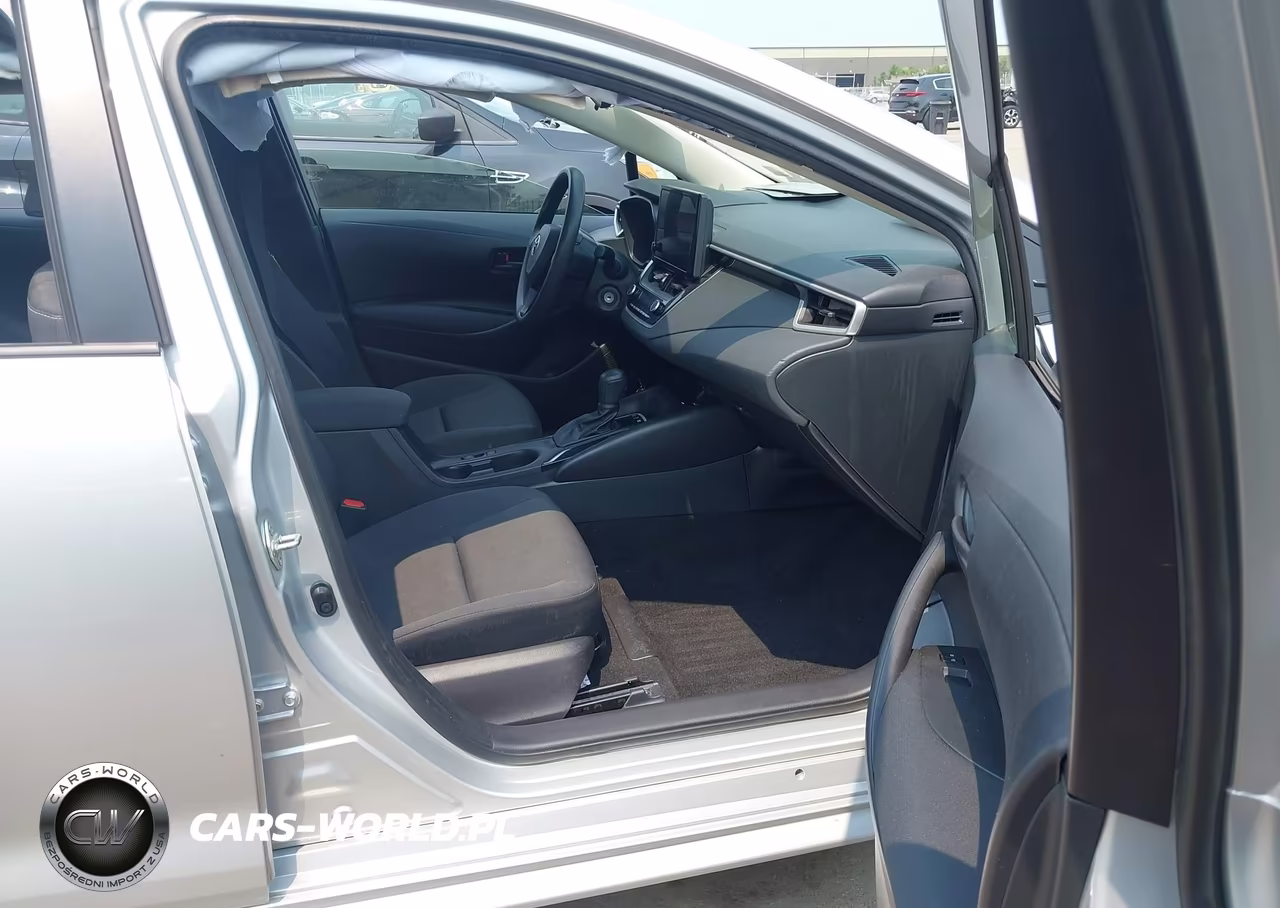 2025 Toyota Corolla Hybrid Le VIN:JTDBCMFE0S3099205 - 5