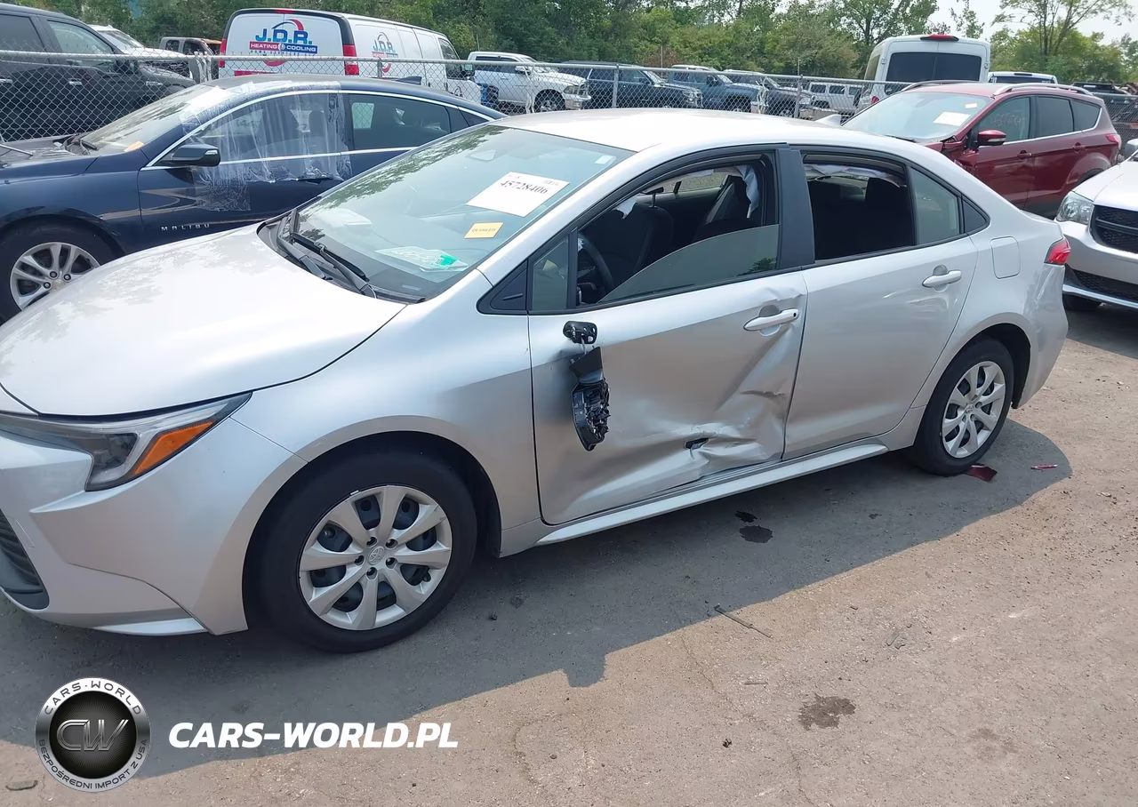 2025 Toyota Corolla Hybrid Le VIN:JTDBCMFE0S3099205 - 6