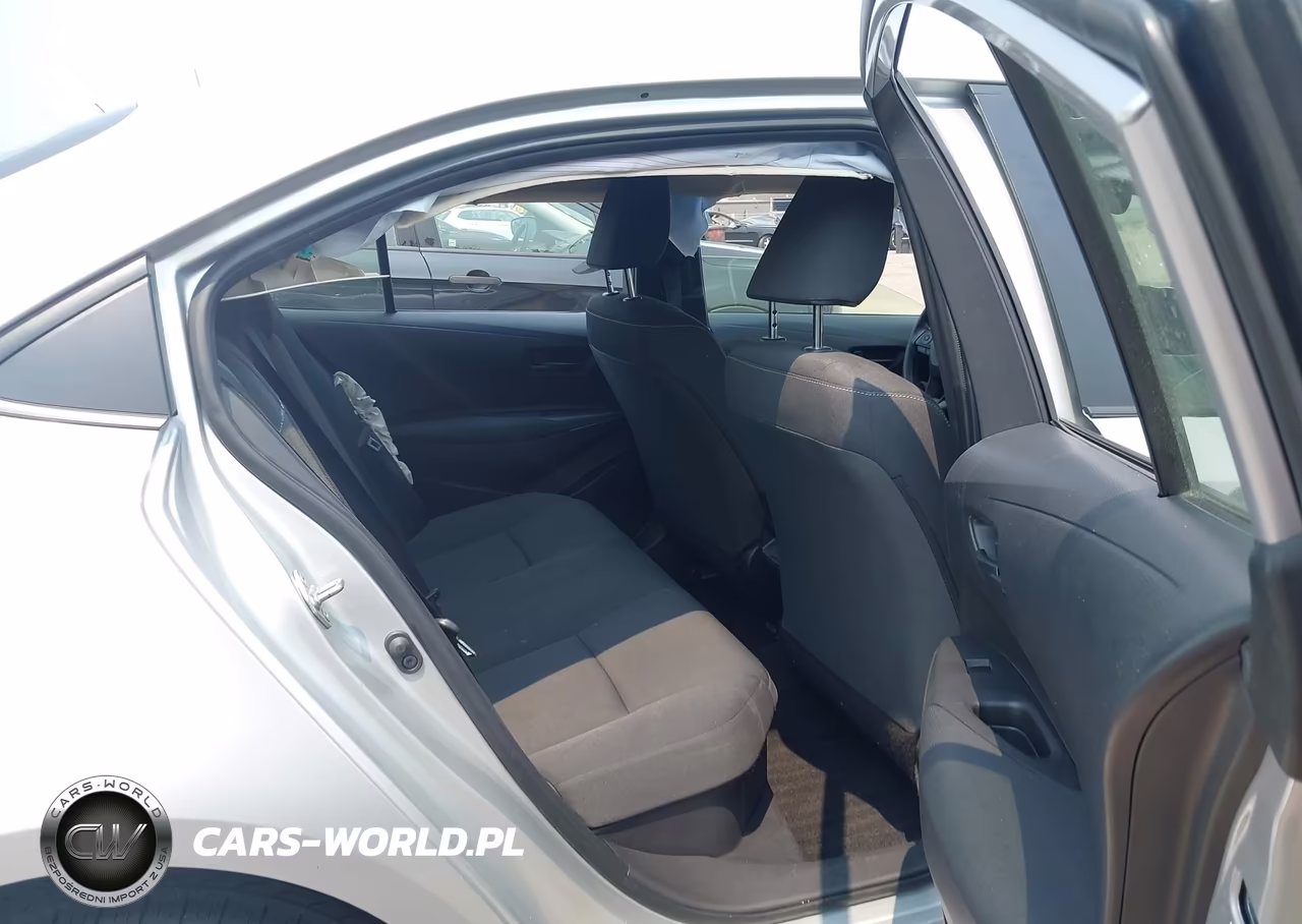 2025 Toyota Corolla Hybrid Le VIN:JTDBCMFE0S3099205 - 8