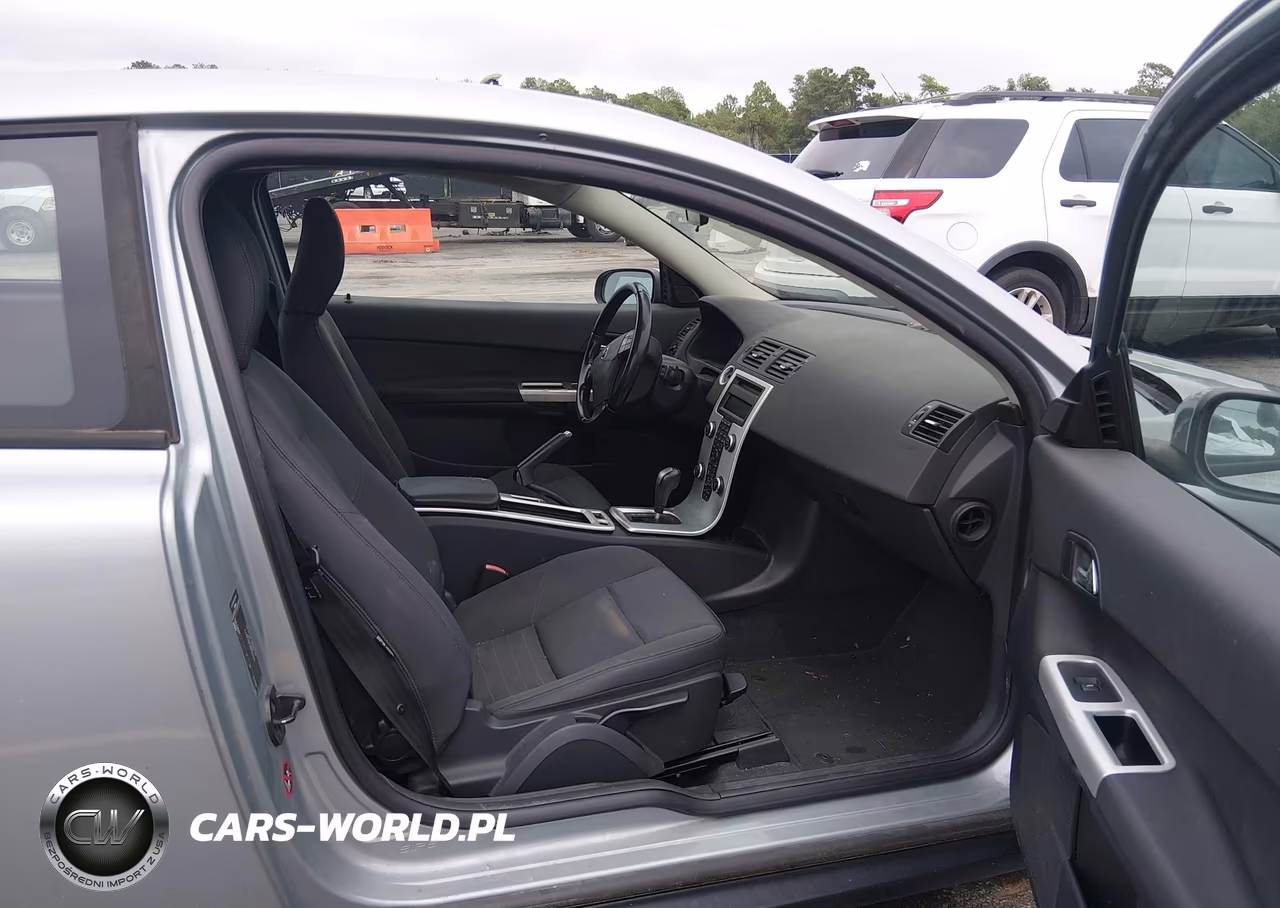 2013 Volvo C30 T5 VIN:YV1672MKXD2310481 - 5