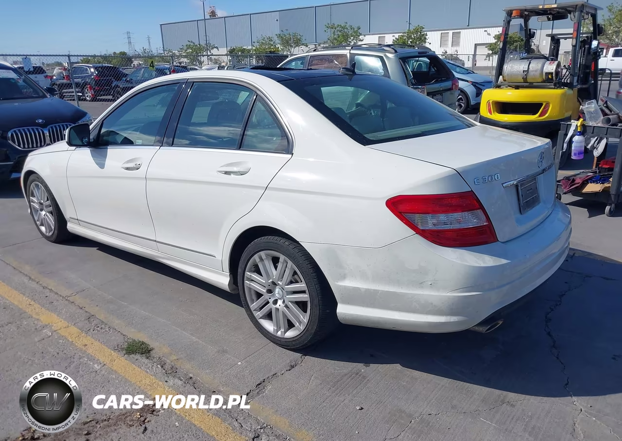 2009 Mercedes-Benz C 300 Luxury-Sport VIN:WDDGF54X59R078323 - 3