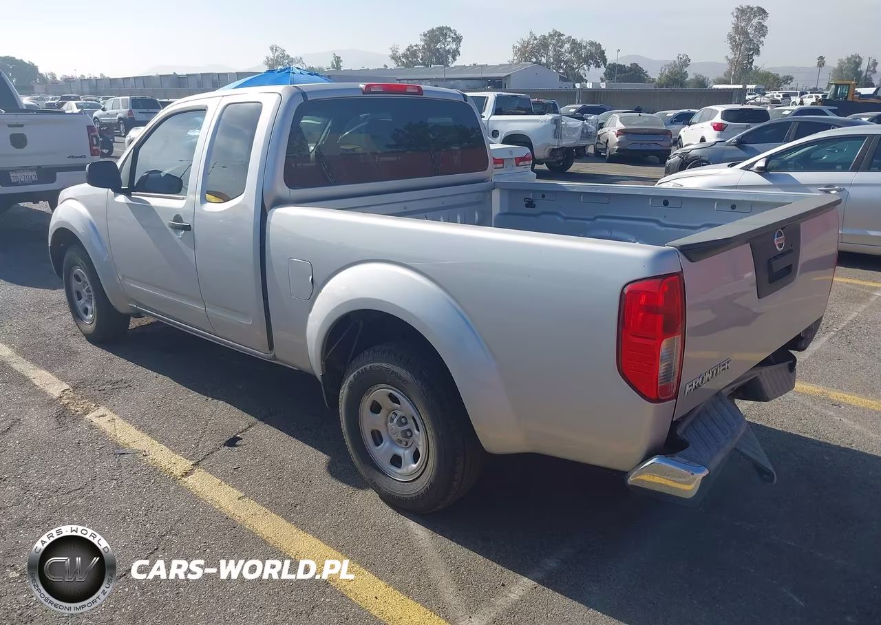 2015 Nissan Frontier S VIN:1N6BD0CT2FN727474 - 3