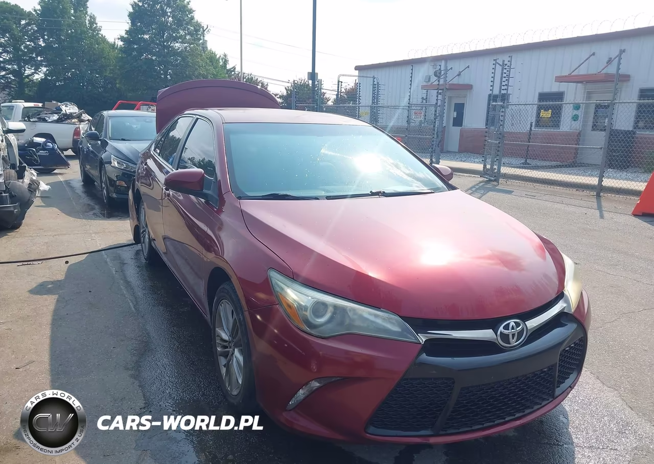 2016 Toyota Camry Se – zdjęcie 1 z 18