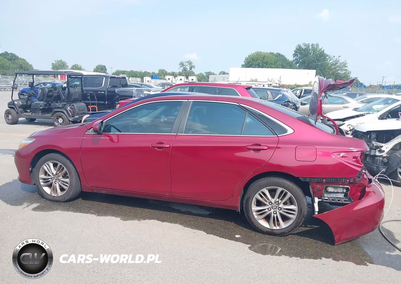 2016 Toyota Camry Se VIN:4T1BF1FK0GU526584 - 15