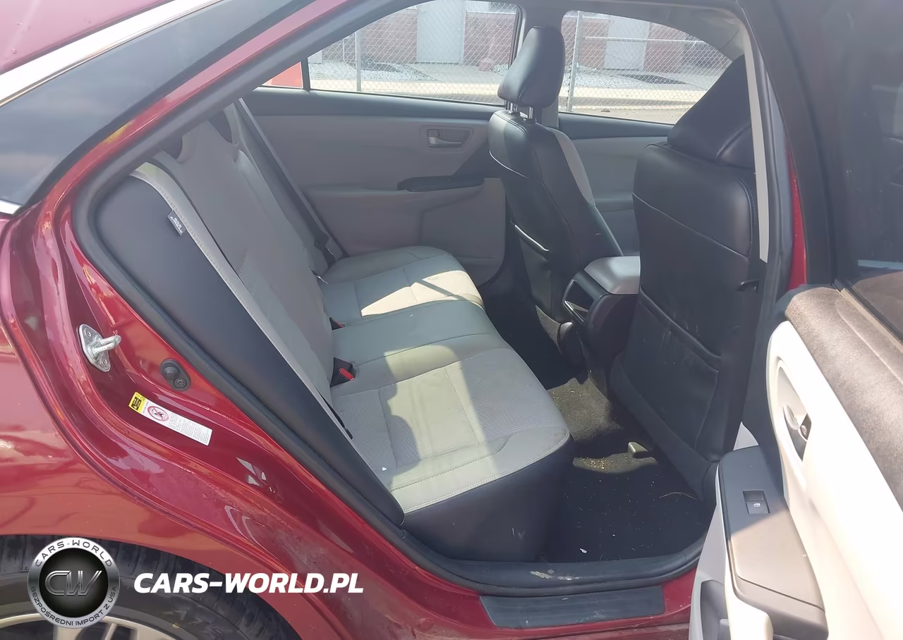 2016 Toyota Camry Se VIN:4T1BF1FK0GU526584 - 8