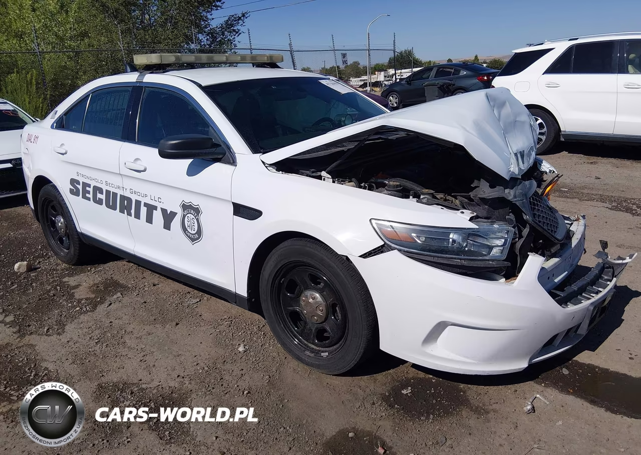2016 Ford Taurus Police Interceptor – zdjęcie 1 z 16