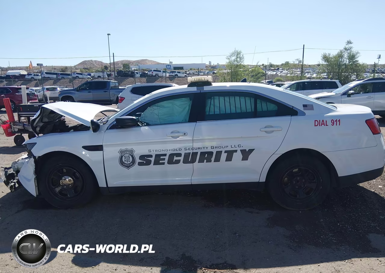 2016 Ford Taurus Police Interceptor VIN:1FAHP2L81GG134504 - 14