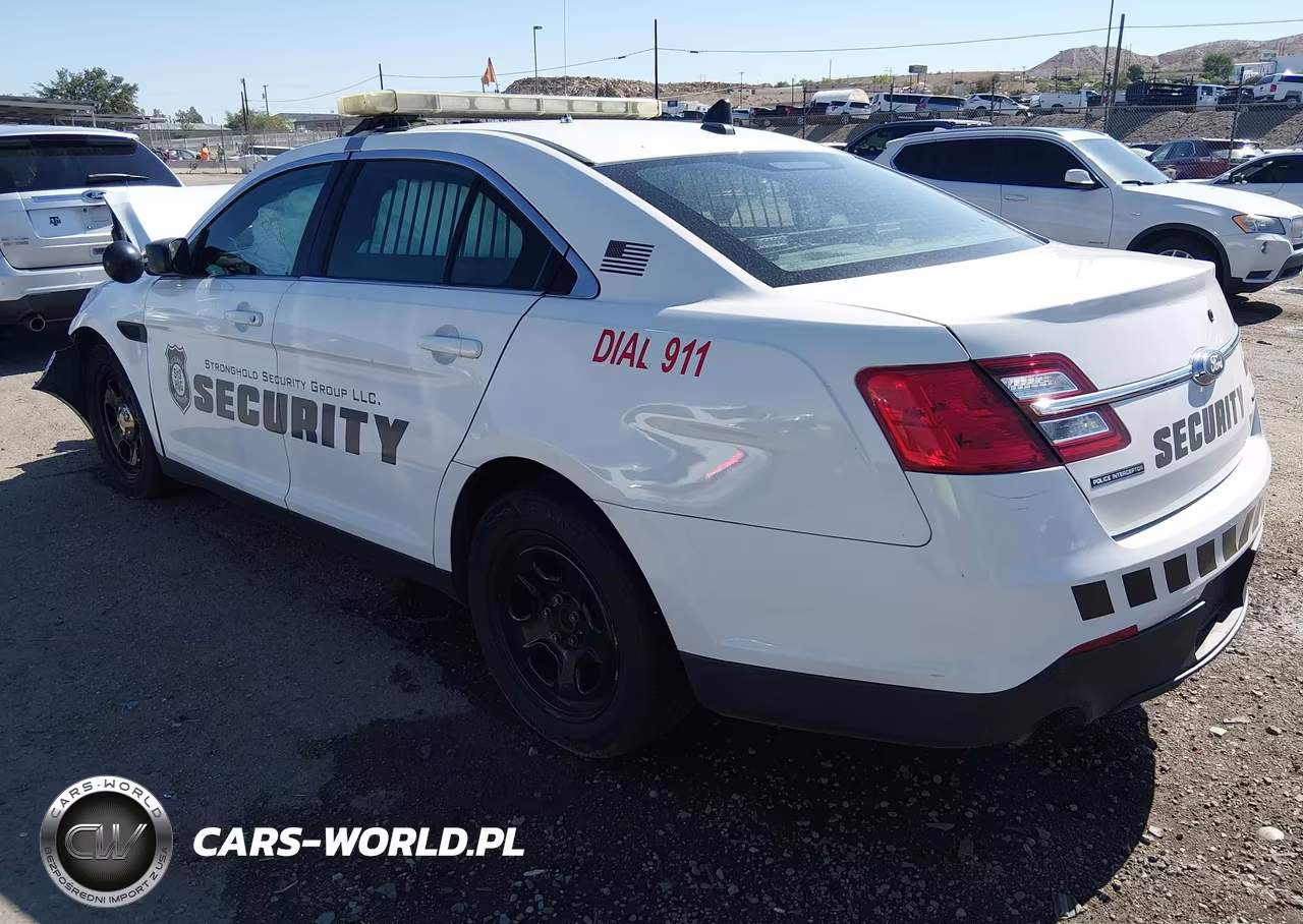 2016 Ford Taurus Police Interceptor VIN:1FAHP2L81GG134504 - 3