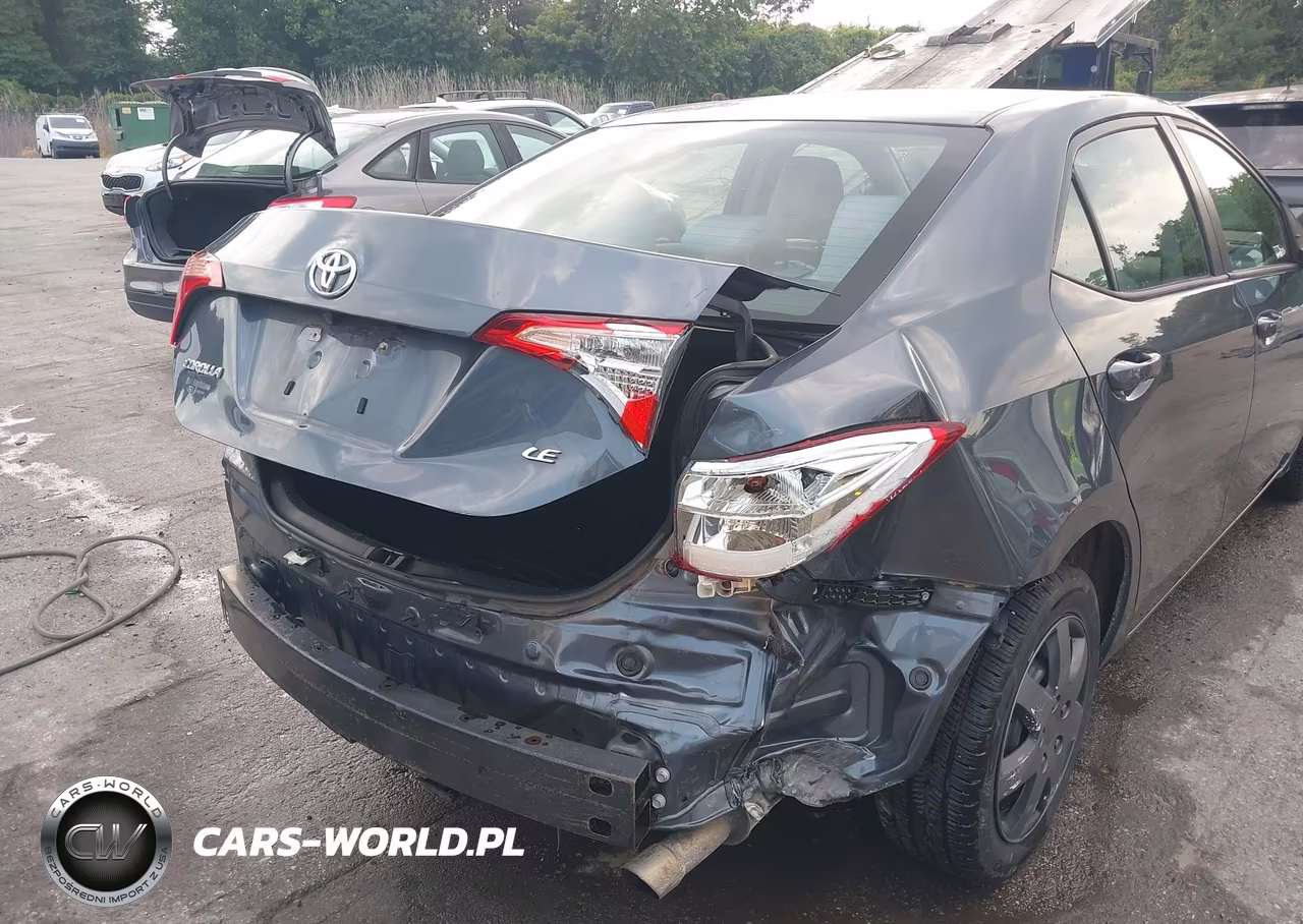 2017 Toyota Corolla Le VIN:2T1BURHE1HC838170 - 6
