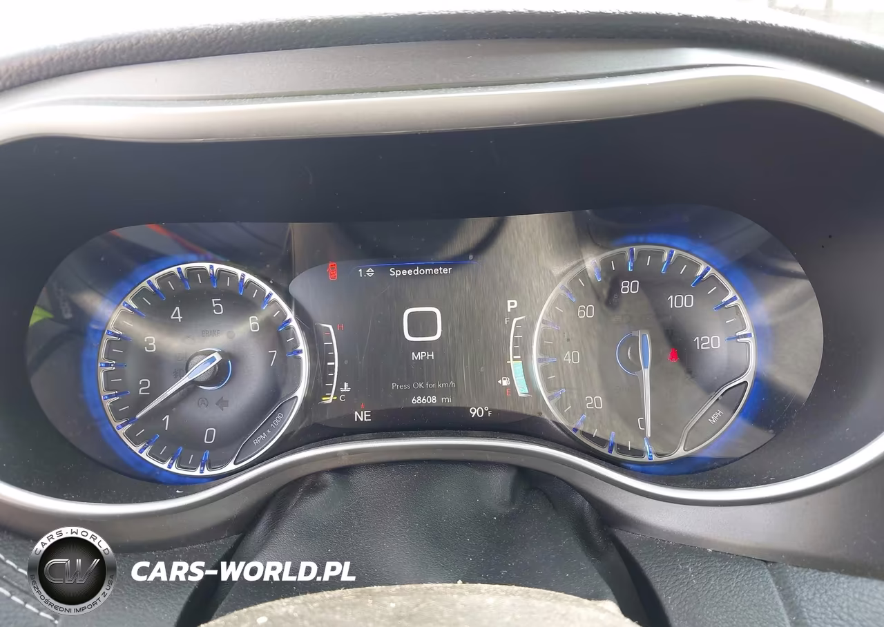 2024 Chrysler Pacifica Touring L VIN:2C4RC1BG7RR135719 - 7